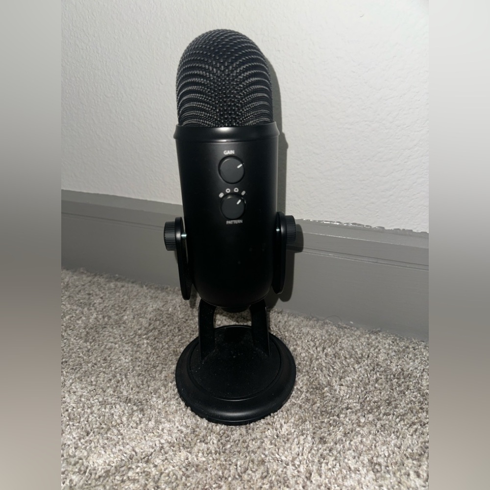 Yeti Black USB Microphone
